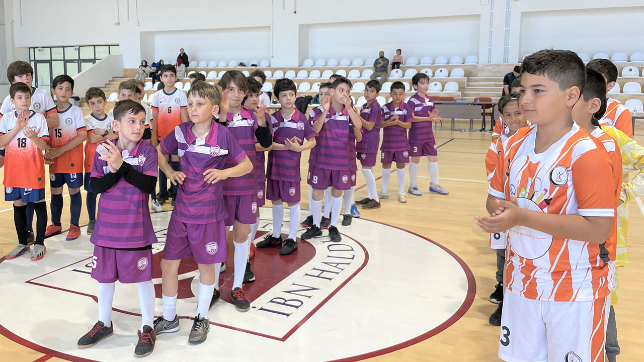 İlkokul Futsal Müsabakası'nda Birincilik görseli
