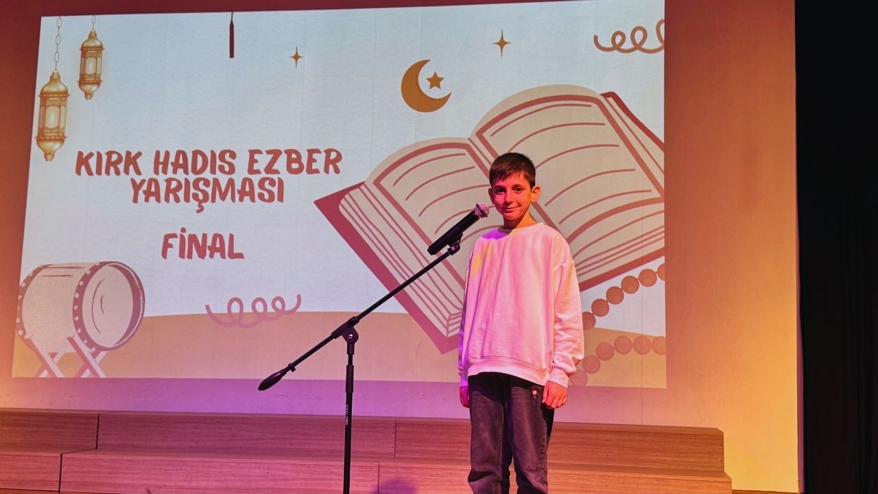 40 Hadis Ezberleme Yarışması’nda Büyük Heyecan