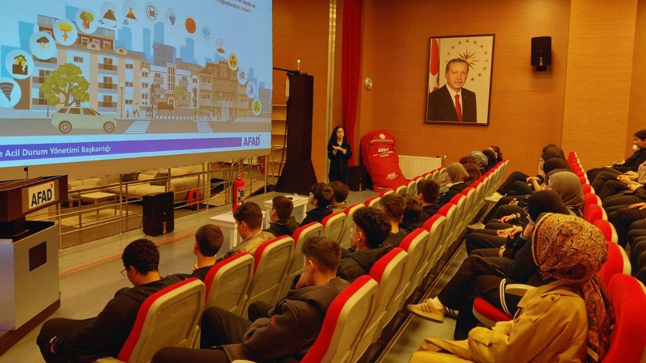 Afet Farkındalık Eğitimi İçin AFAD’ı Ziyaret Ettik