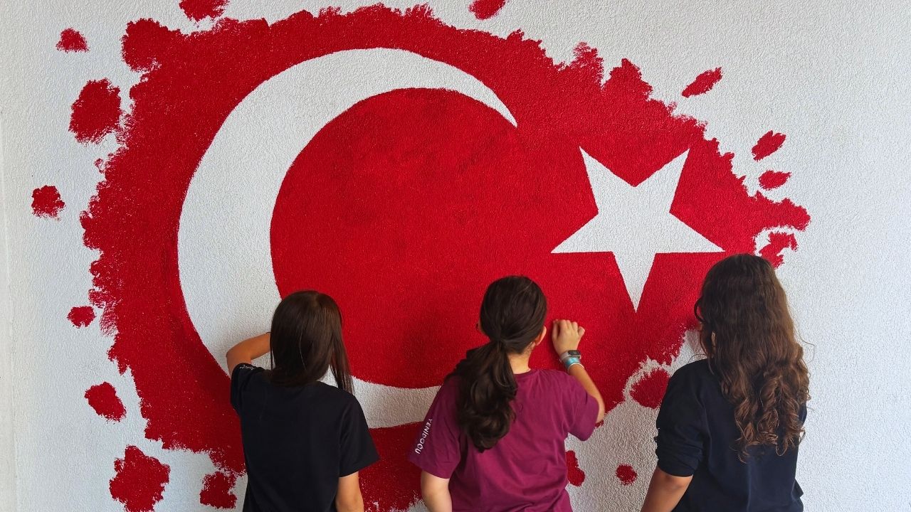 Al Bayrağın İzinde Bir Nesil