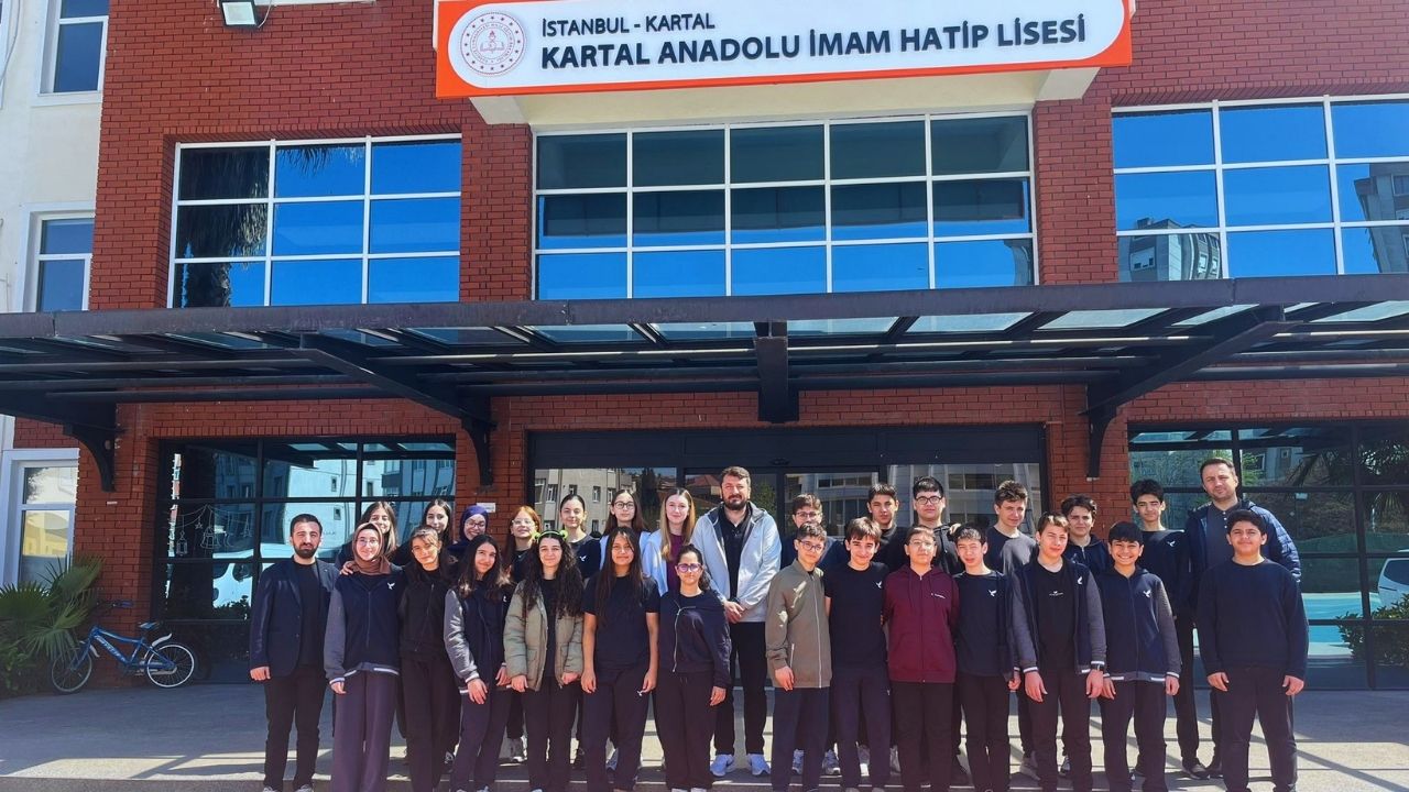 Başarılı Liselere Motivasyon Gezisi