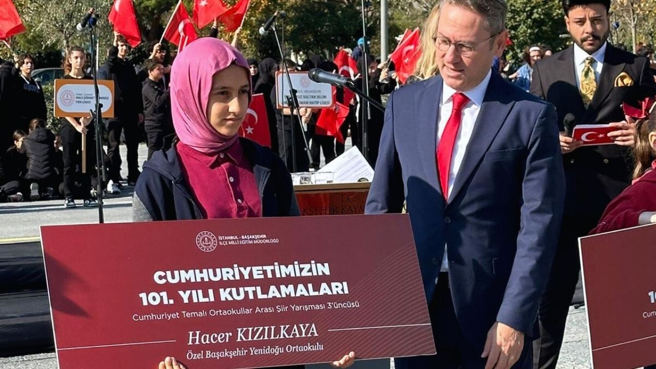 Cumhuriyet Temalı Şiir Yarışması