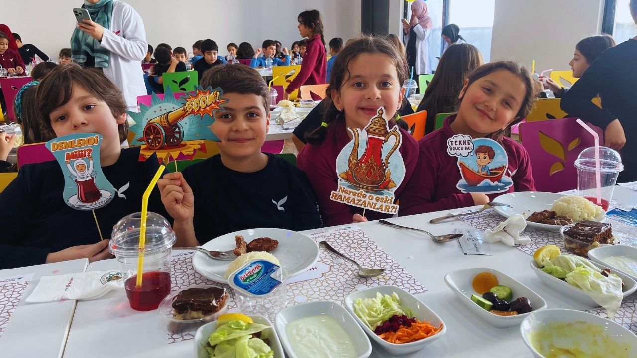 Miniklerimizin İlk Oruç İlk İftar Heyecanı