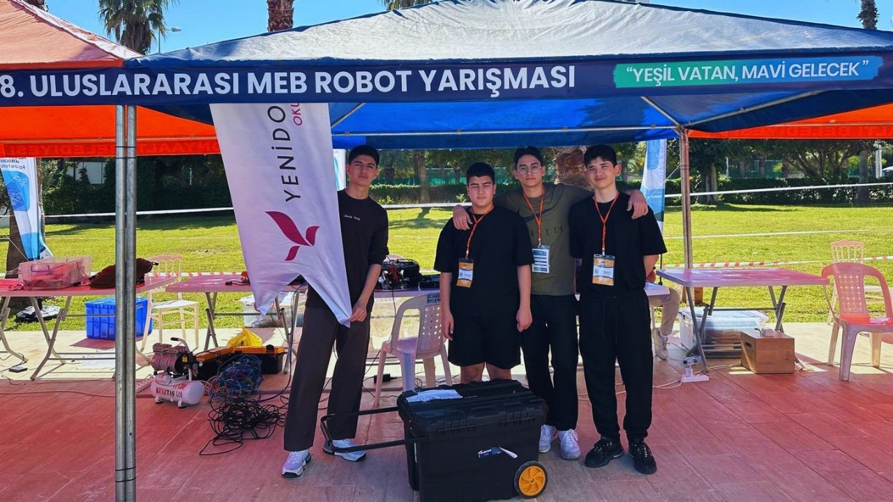 Uluslararası MEB Robot Yarışmasında Okulumuzu Temsil Ettik