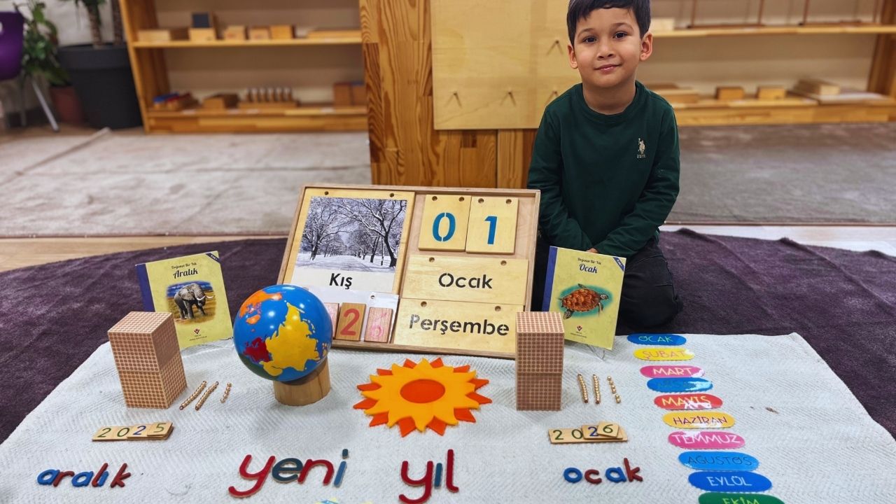 Yeni Yıl Takvimimiz Miniklerimizden